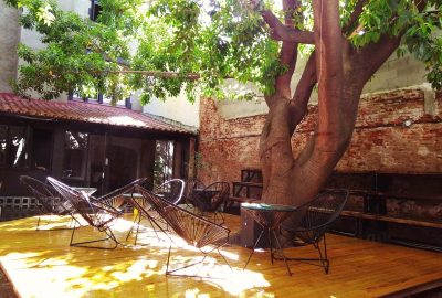1489487901_hostel_slider (1)
